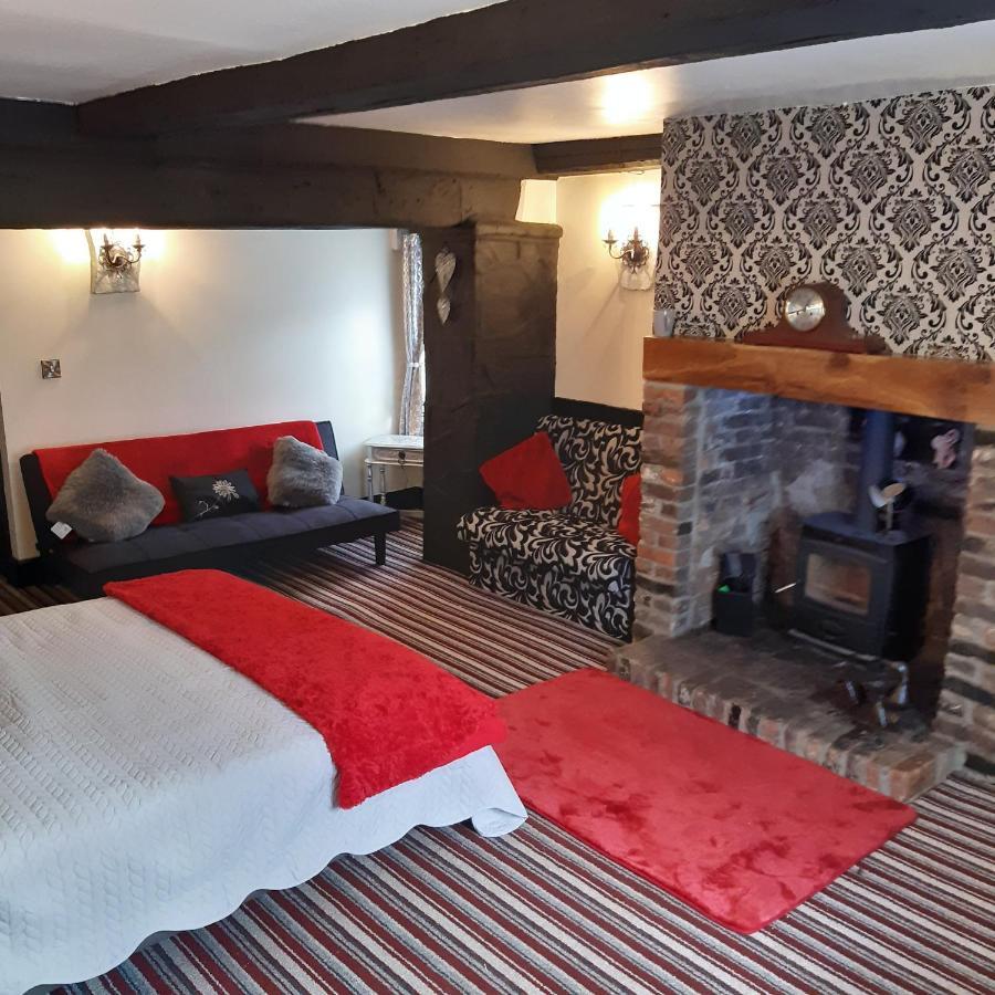 スケッグネスThe Saracens Head Old Loungeアパートメント エクステリア 写真